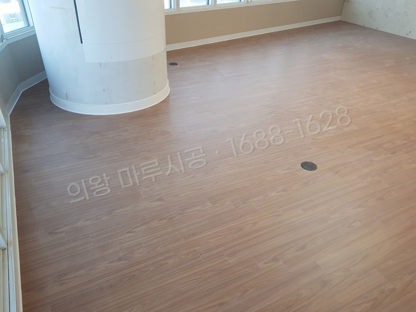의왕 청계동 바닥공사 마루시공업체 강마루 스타 콤비강 내츄럴티크 상가 시공 후